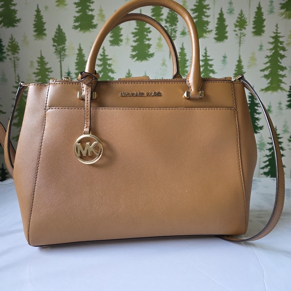Michael Kors Gibson Large Saffiano Leather Satchel Handbag